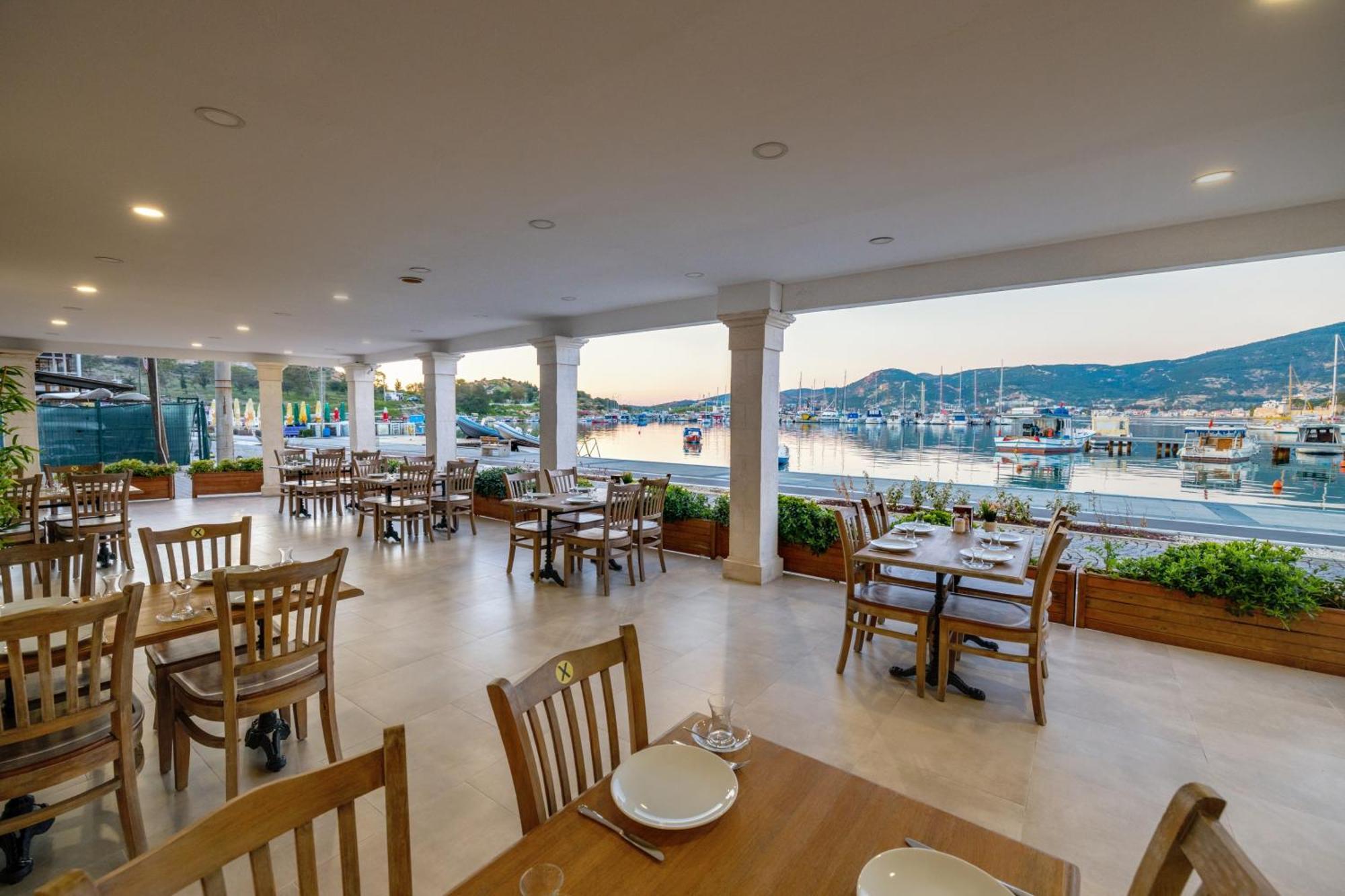 Hanedan Otel Foca Izmir Exterior foto